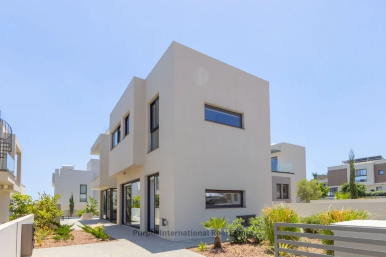 3 Bedroom House for Sale in Kapparis, Famagusta District