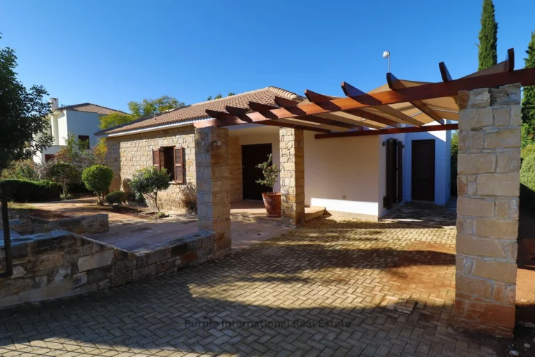 3 Bedroom House for Sale in Aphrodite Hills, Paphos District