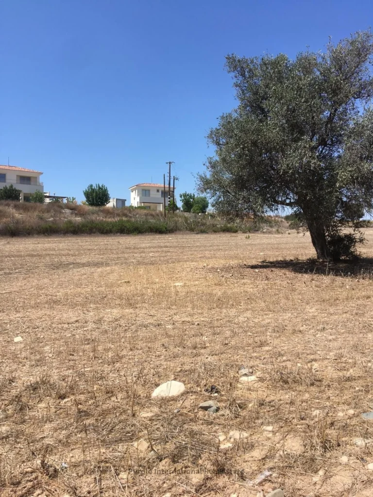 10,034m² Plot for Sale in Maroni, Larnaca District