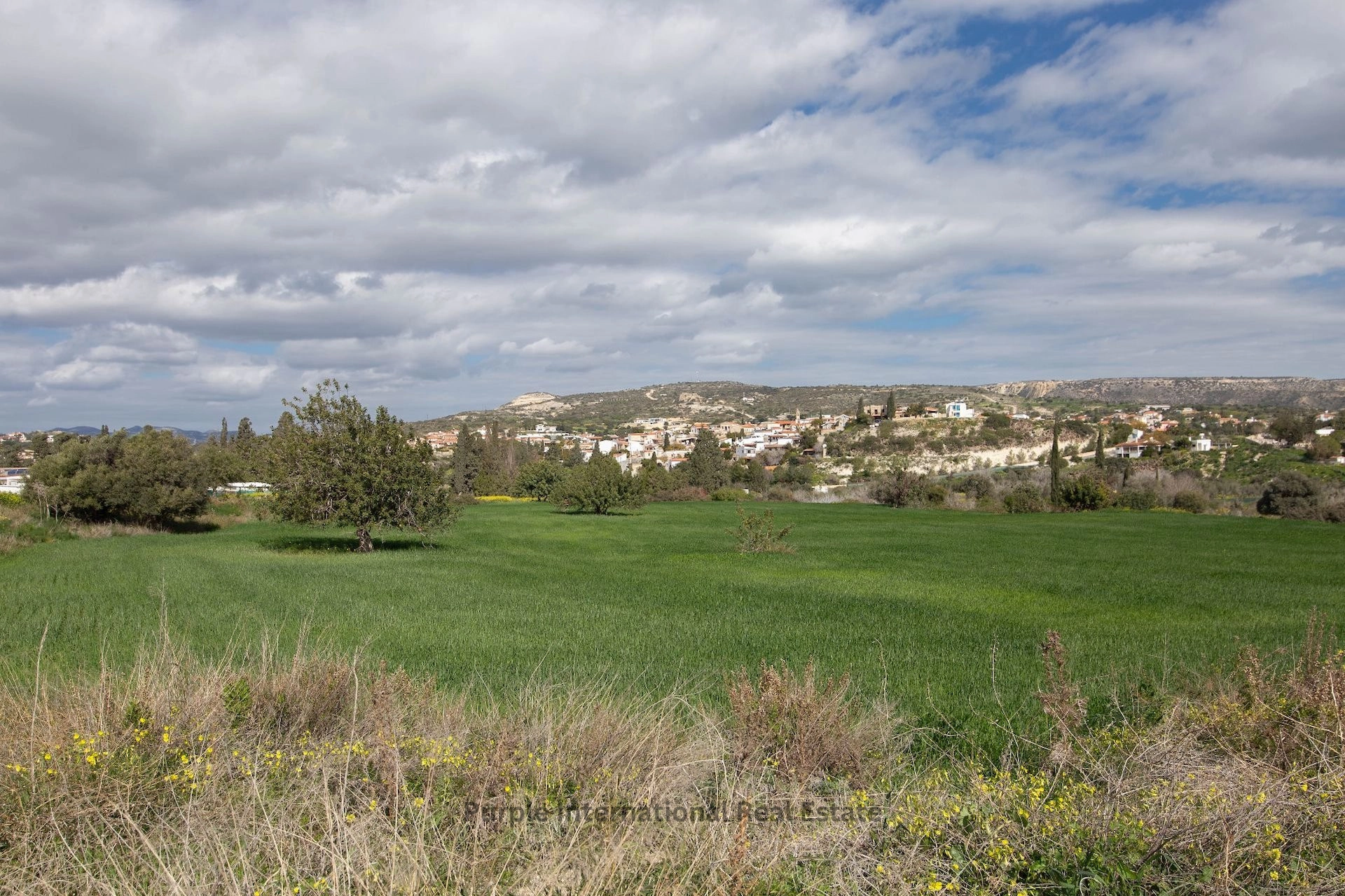 10,034m² Plot for Sale in Maroni, Larnaca District