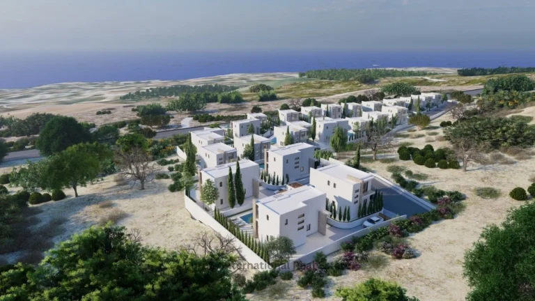 5 Bedroom House for Sale in Peyia, Paphos District