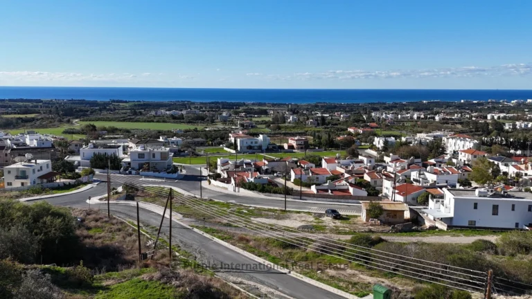 3 Bedroom House for Sale in Agia Marinouda, Paphos District