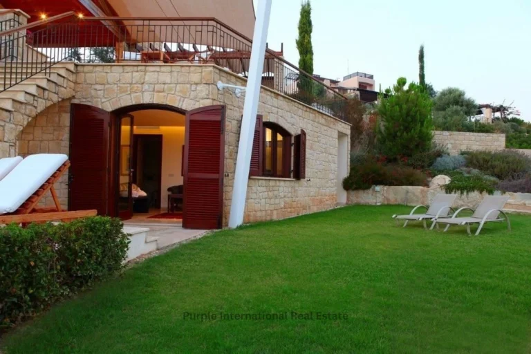 5 Bedroom House for Sale in Aphrodite Hills, Paphos District