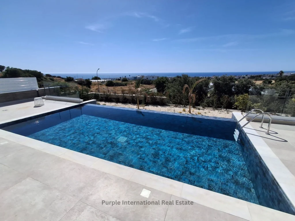 3 Bedroom House for Sale in Chlorakas, Paphos District