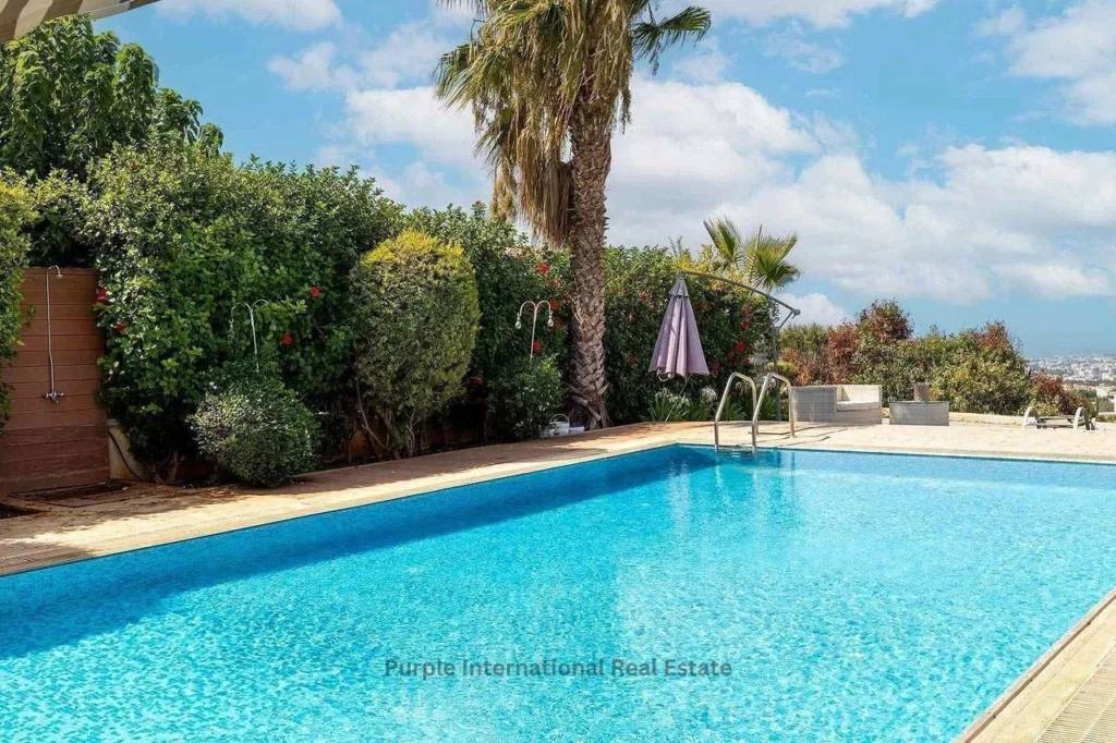420m² House for Sale in Konia, Paphos District