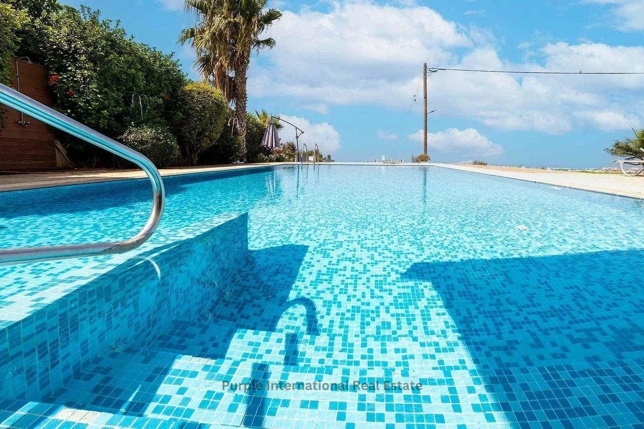 420m² House for Sale in Konia, Paphos District