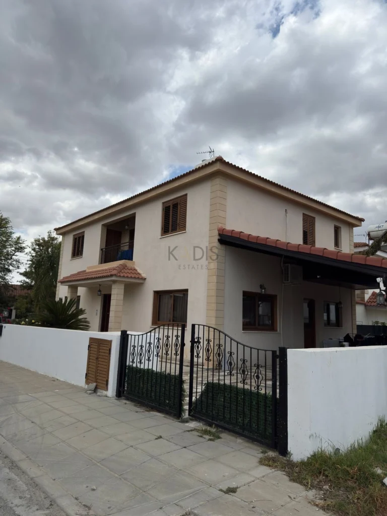 4 Bedroom House for Rent in Dali, Nicosia District