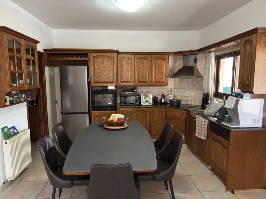 4 Bedroom House for Rent in Dali, Nicosia District