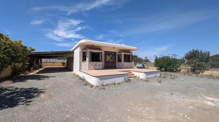 3 Bedroom House for Sale in Avgorou, Famagusta District