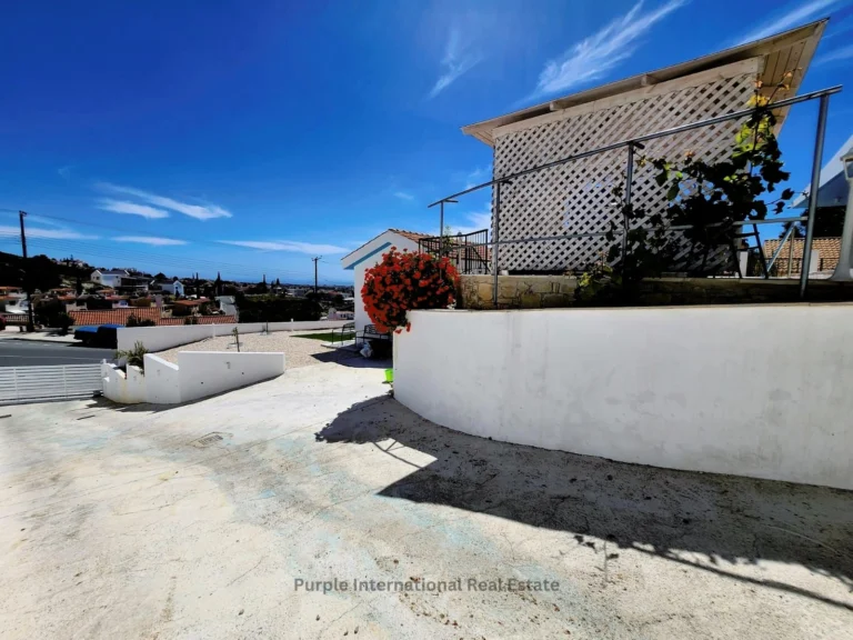 4 Bedroom House for Sale in Tala, Paphos District