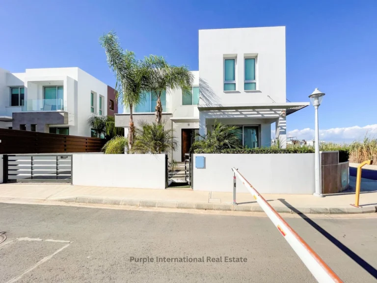 3 Bedroom House for Sale in Kapparis, Famagusta District