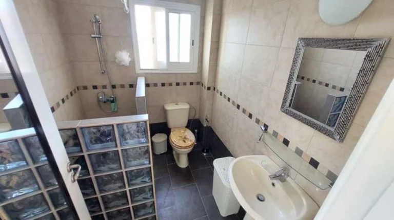 Cheap Apartments for Sale Paphos up to 200000 euro