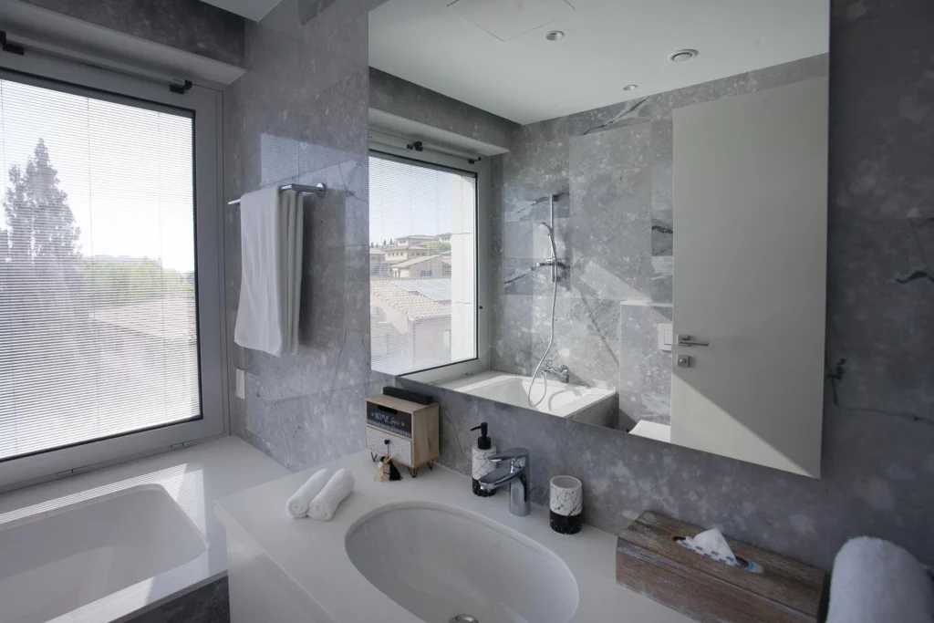 2 Bedroom Apartment for Rent in Parekklisia Tourist Area, Limassol District