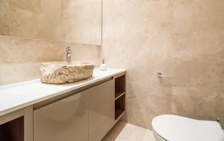 4 Bedroom Apartment for Rent in Parekklisia Tourist Area, Limassol District