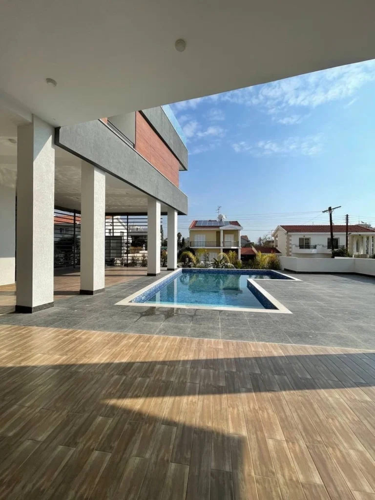 2 Bedroom Apartment for Rent in Potamos Germasogeias, Limassol District