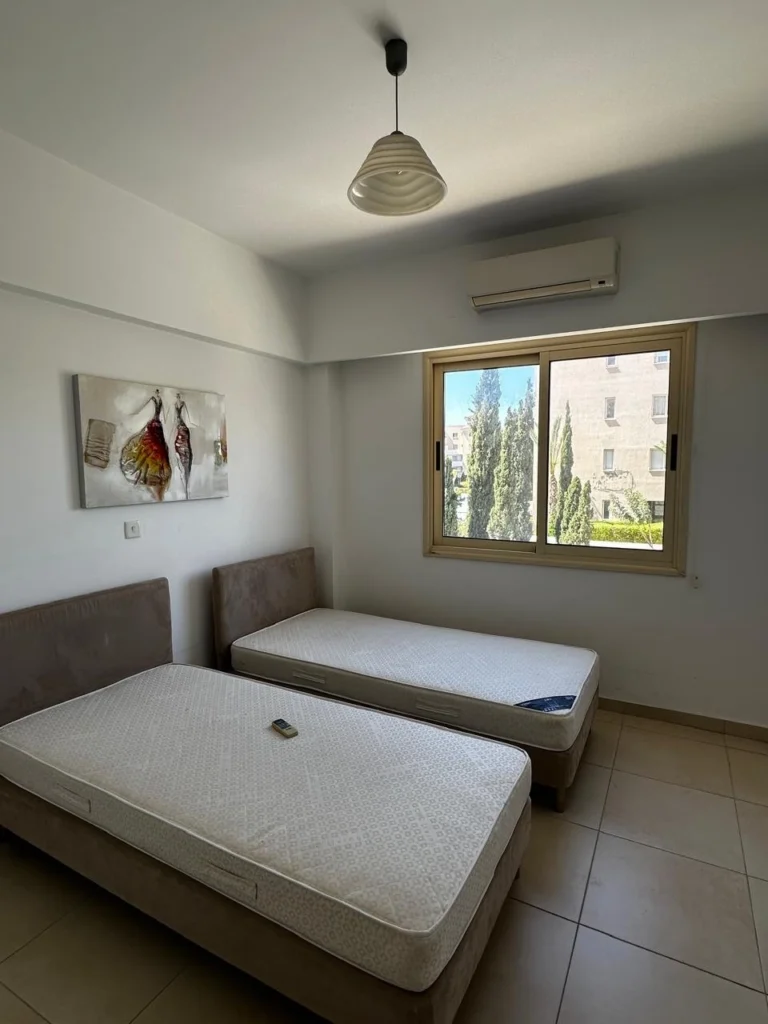3 Bedroom Apartment for Sale in Paphos – Universal