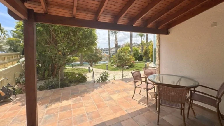 4 Bedroom House for Sale in Limassol – Agios Athanasios