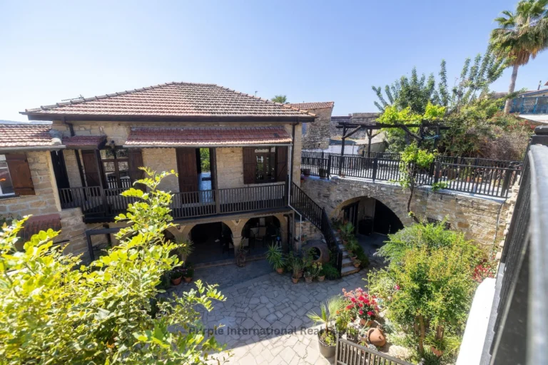 3 Bedroom House for Sale in Tochni, Larnaca District