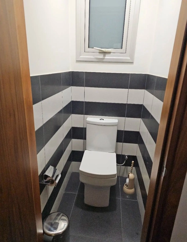 120m² Office for Sale in Limassol – Kapsalos