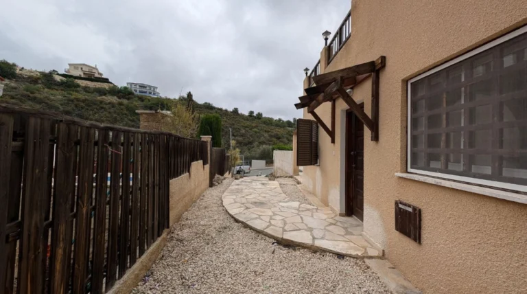 3 Bedroom House for Sale in Tala, Paphos District