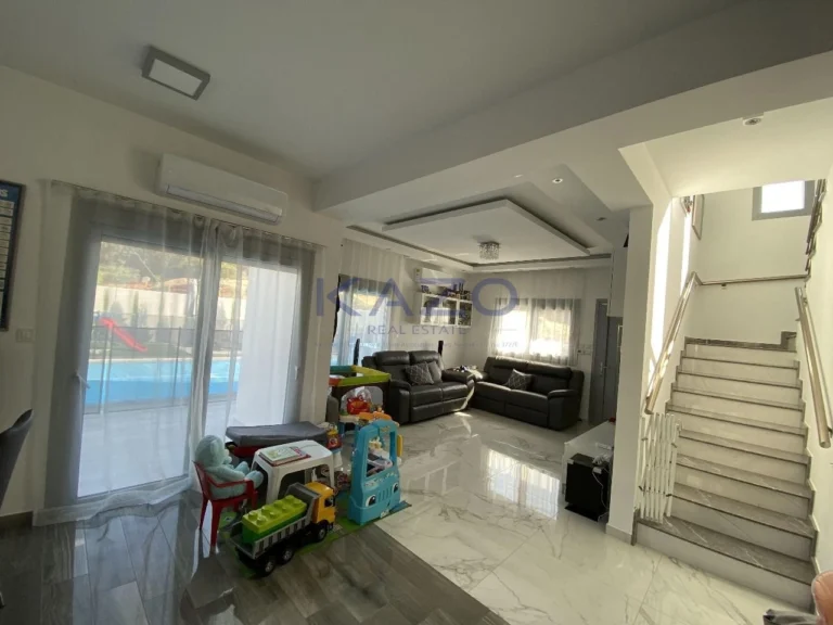 3 Bedroom House for Rent in Parekklisia, Limassol District
