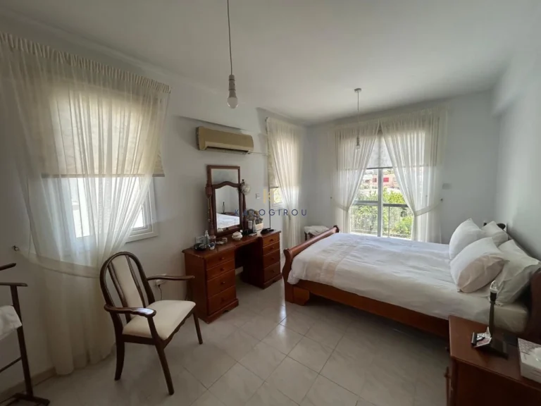 3 Bedroom House for Sale in Aradippou, Larnaca District