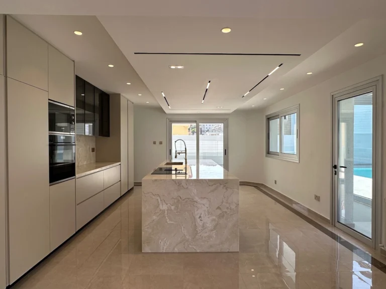 4 Bedroom House for Sale in Limassol – Agios Athanasios