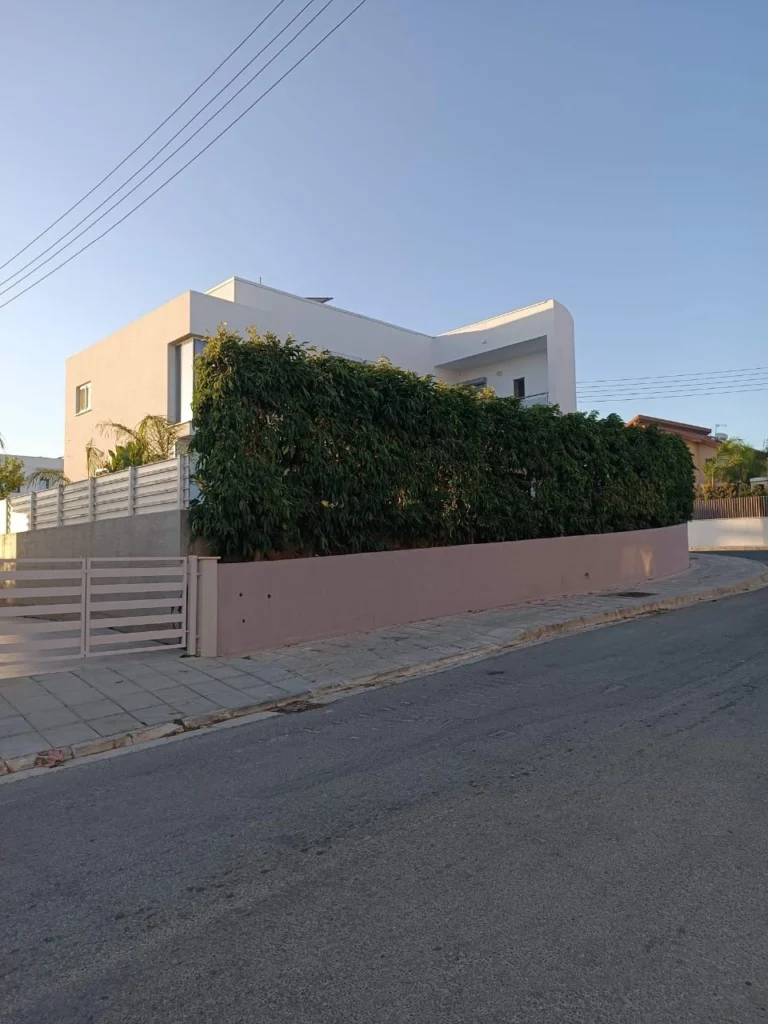 4 Bedroom House for Sale in Kolossi, Limassol District