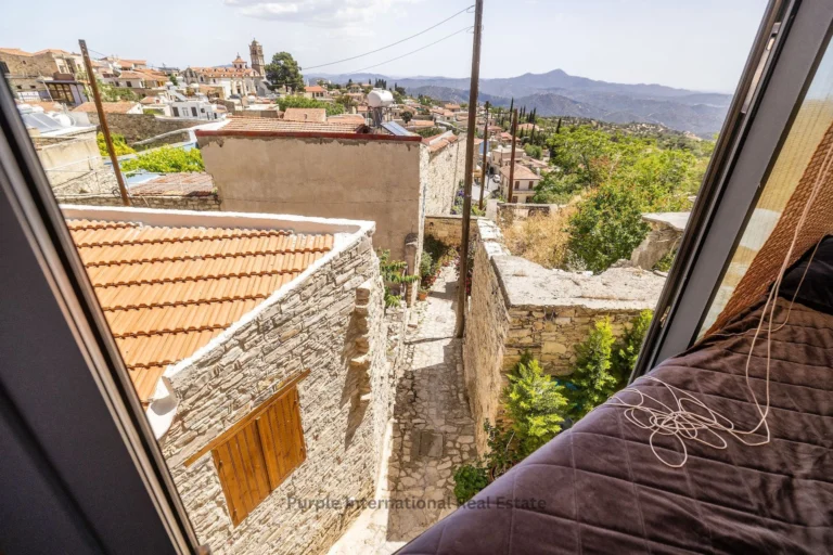 3 Bedroom House for Sale in Pano Lefkara, Larnaca District
