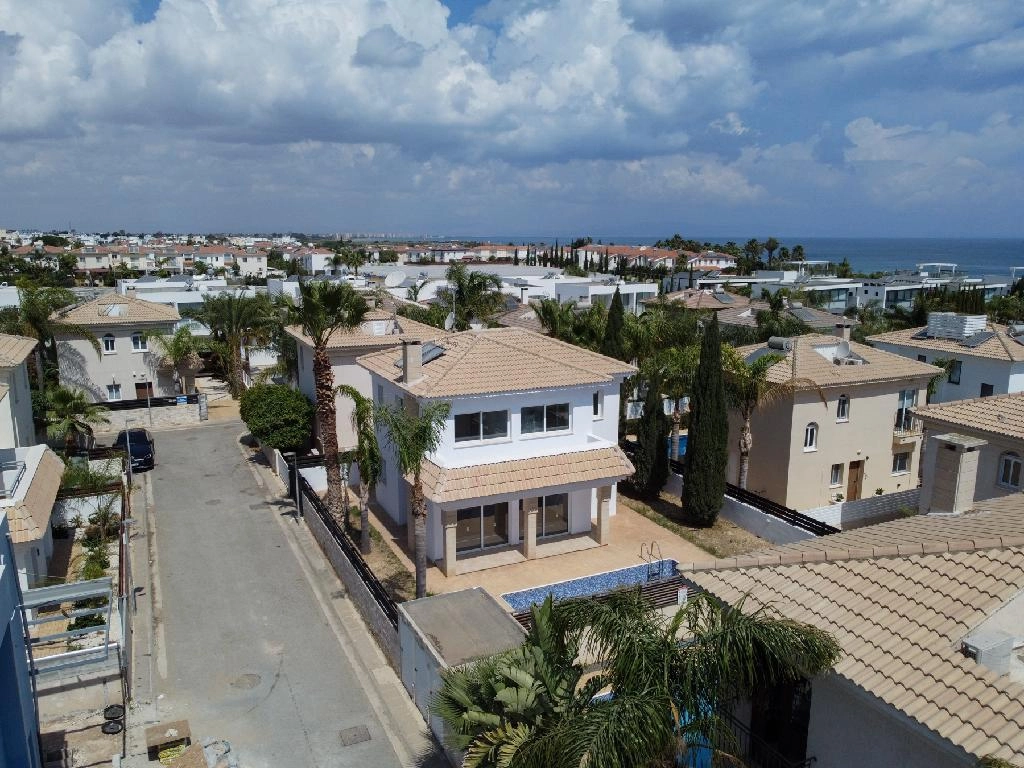 3 Bedroom House for Sale in Paralimni, Famagusta District