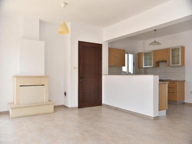 Cheap Houses and Villas for Sale Famagusta up to 400000 euro