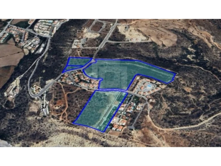 82,160m² Plot for Sale in Pissouri, Limassol District