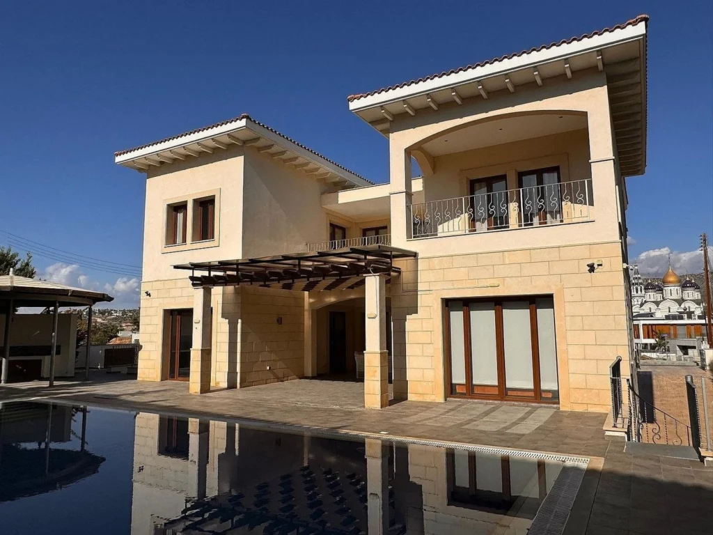 5 Bedroom House for Sale in Mouttagiaka, Limassol District
