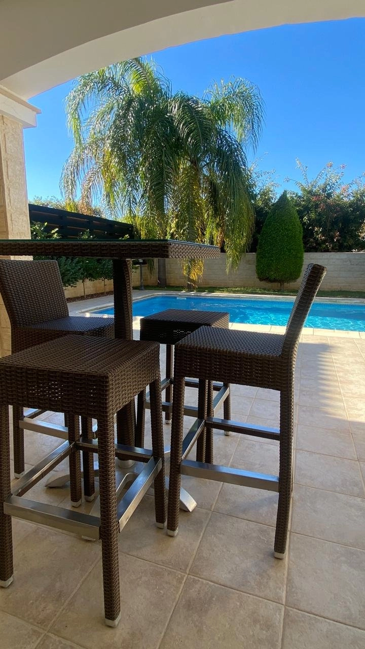 3 Bedroom House for Sale in Agios Tychonas, Limassol District