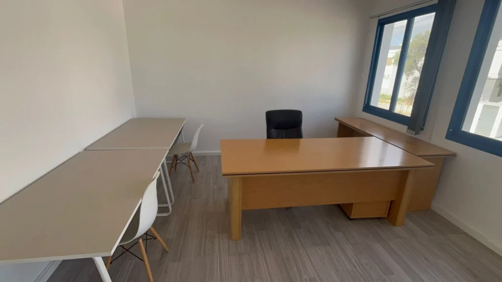 100m² Office for Rent in Paphos – Agios Theodoros