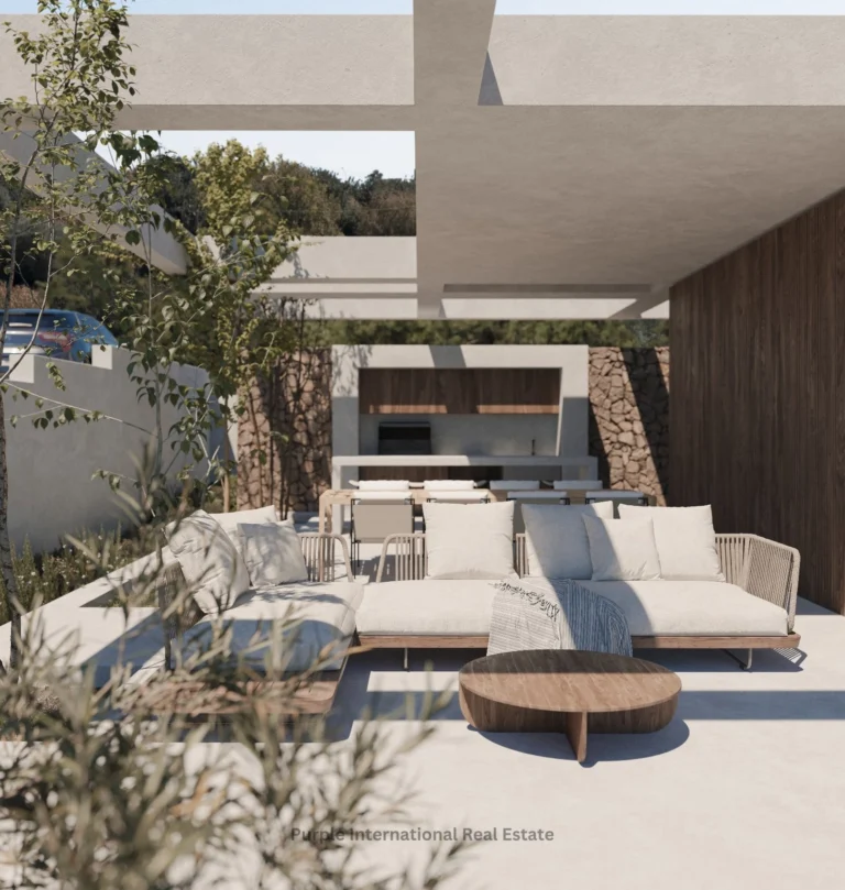 3 Bedroom House for Sale in Sea Caves, Paphos District