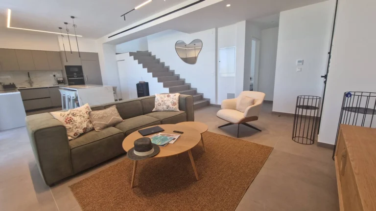 Cheap Houses and Villas for Sale Famagusta up to 1000000 euro