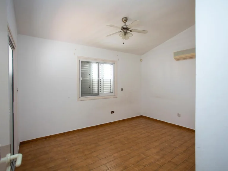 2 Bedroom House for Sale in Pegeia, Paphos District