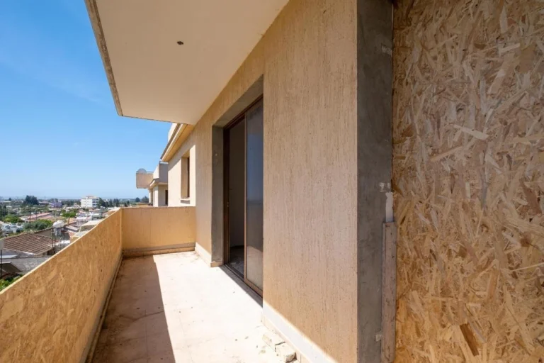 2 Bedroom Apartment for Sale in Limassol District