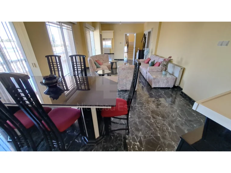 3 Bedroom House for Rent in Kato Polemidia, Limassol District