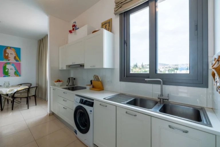 4 Bedroom Apartment for Sale in Agios Tychonas, Limassol District