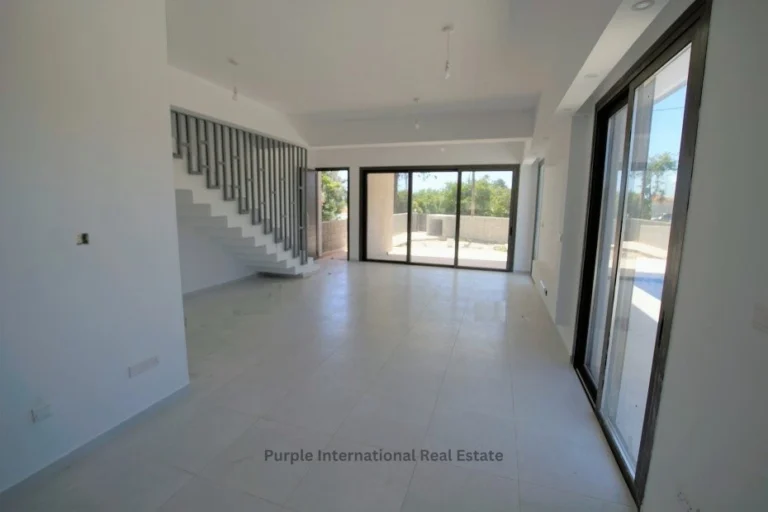 3 Bedroom House for Sale in Trachoni Lemesou, Limassol District