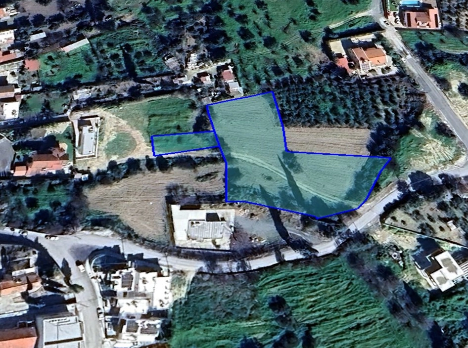 3,779m² Plot for Sale in Paramytha, Limassol District