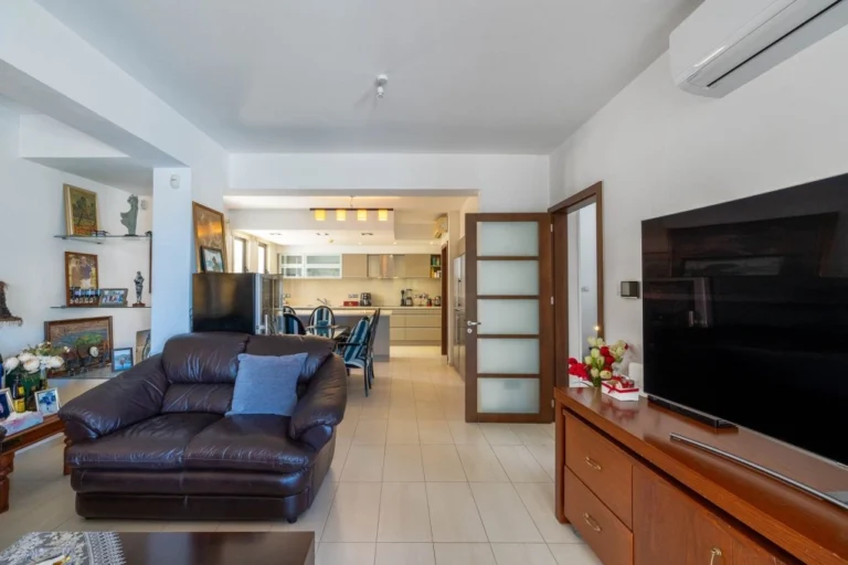 4 Bedroom House for Sale in Vergina, Larnaca District