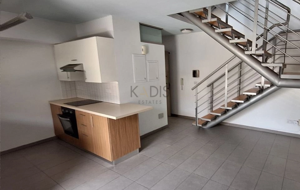 324m² Building for Sale in Aglantzia, Nicosia District