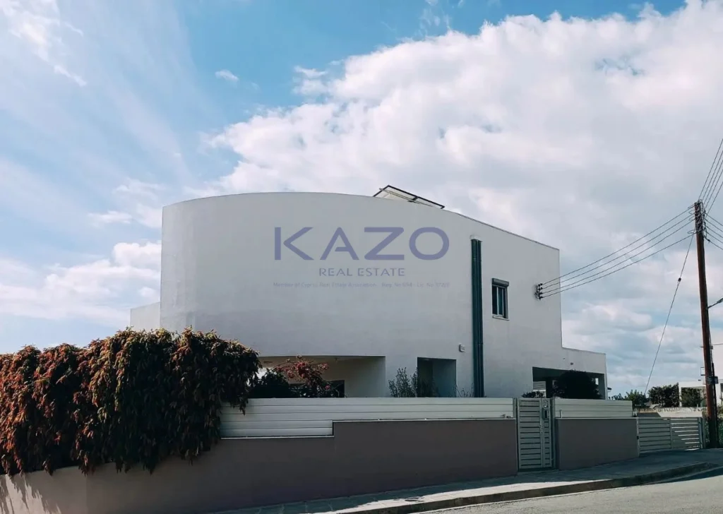 4 Bedroom House for Sale in Kolossi, Limassol District