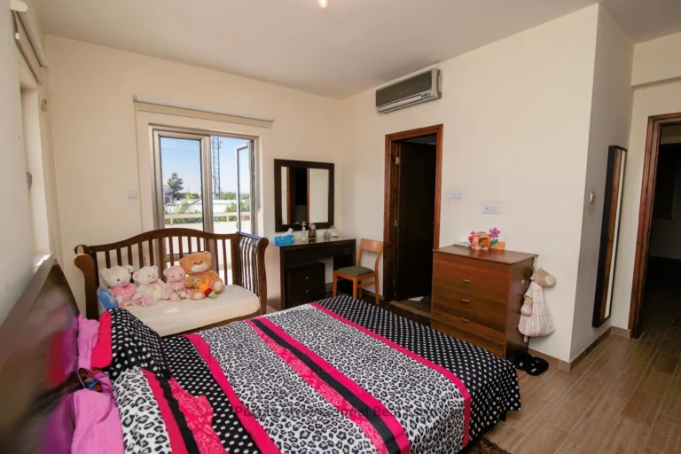5 Bedroom House for Sale in Paralimni, Famagusta District