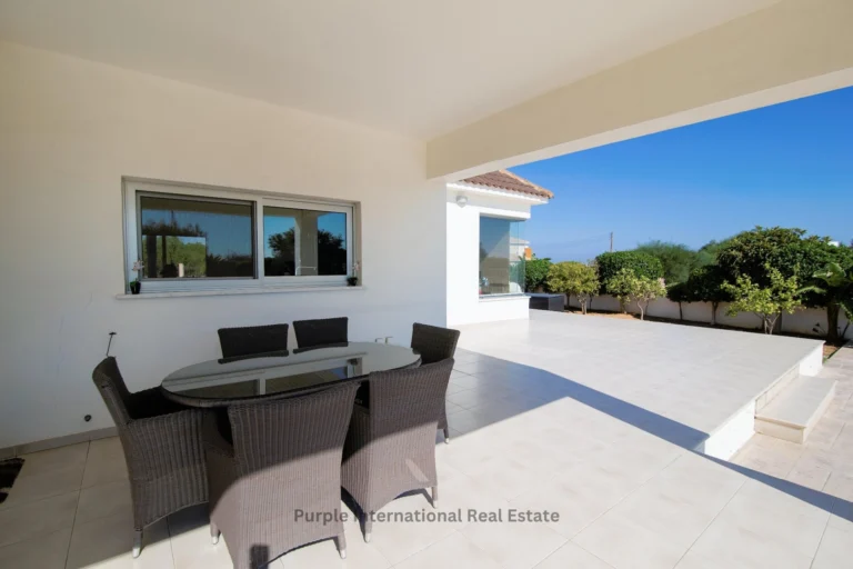 5 Bedroom House for Sale in Paralimni, Famagusta District