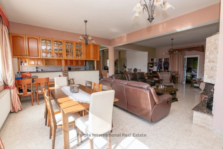 Cheap Houses and Villas for Sale Famagusta up to 400000 euro