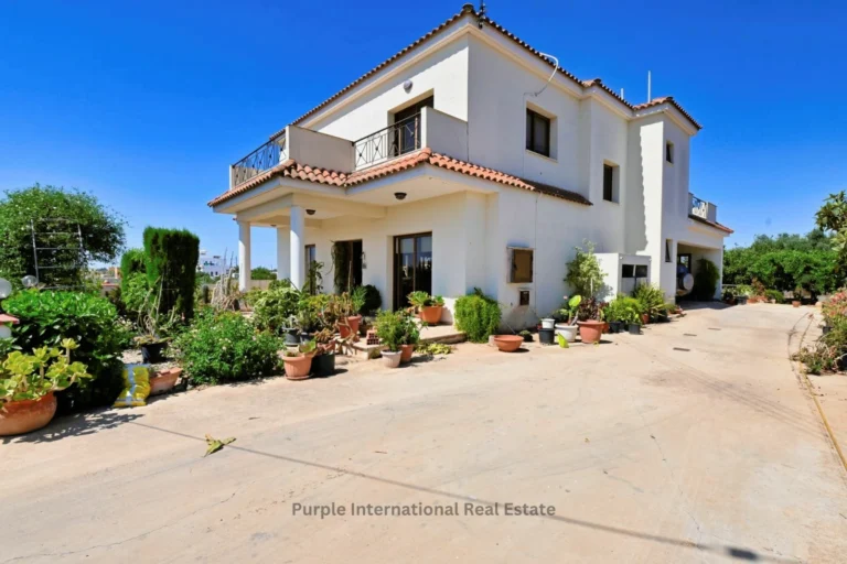 Cheap Houses and Villas for Sale Famagusta up to 400000 euro